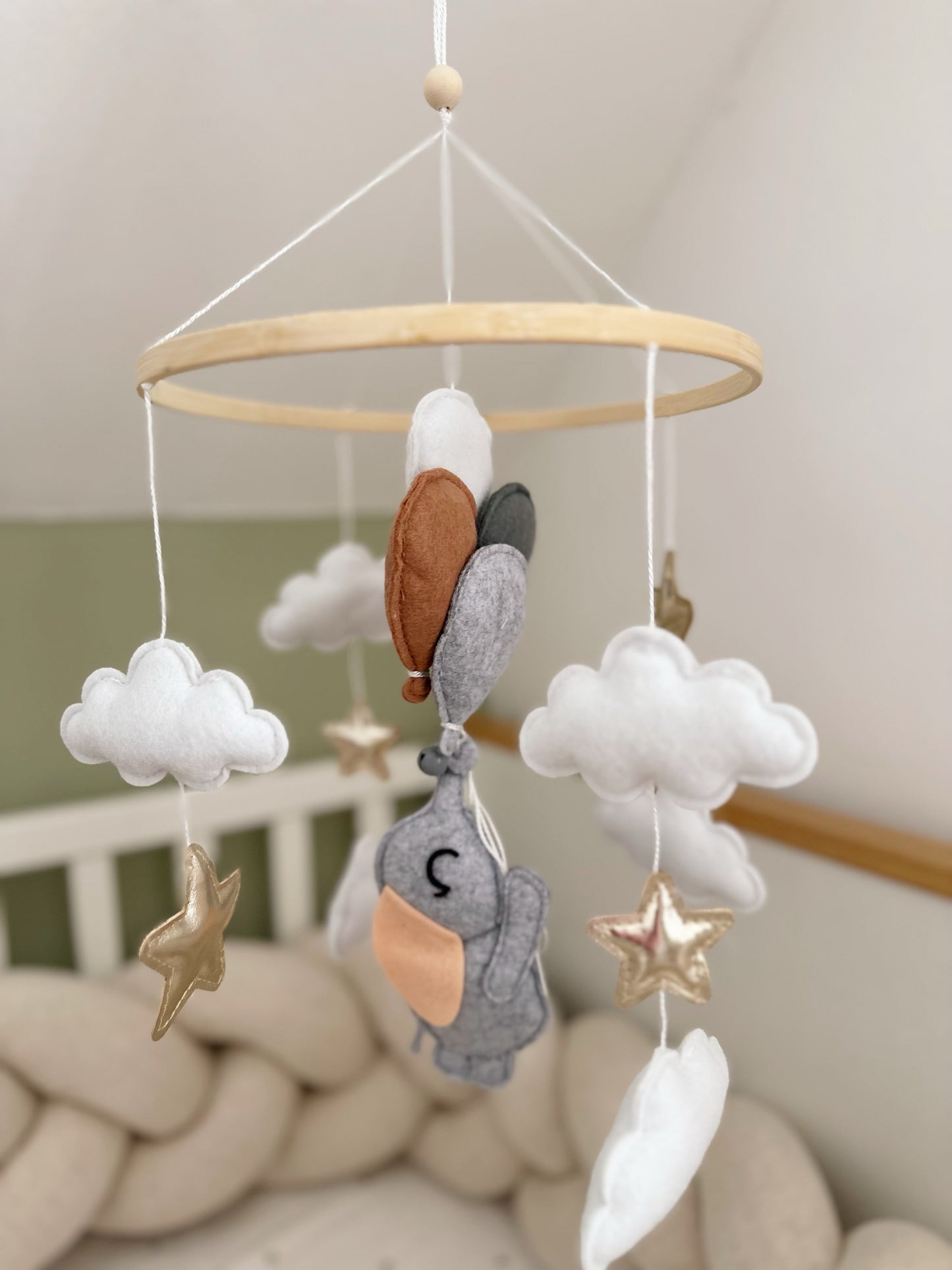 Baby Mobile süßer Elefant mit Luftballons